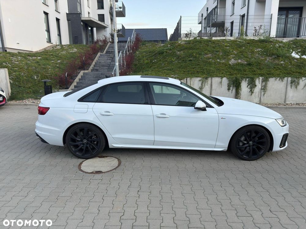 Audi A4 Limousine 45 TFSI quattro S tronic S line - 2