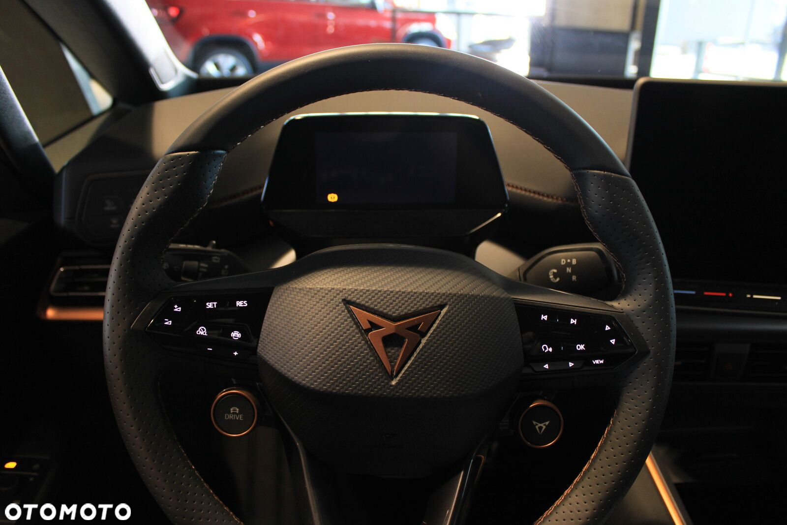 Cupra Born - 11