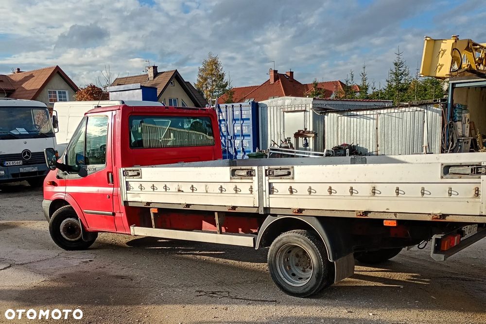 Ford Transit - 1