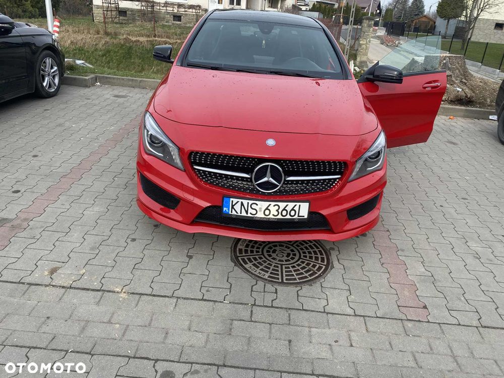 Mercedes-Benz CLA 250 7G-DCT AMG Line - 4