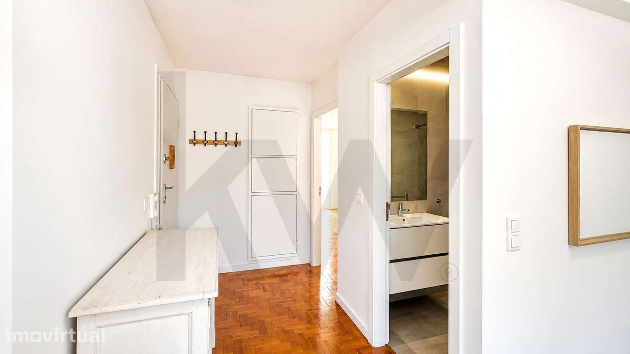 Apartamento T2 renovado em Alcantâra - Grande imagem: 3/15