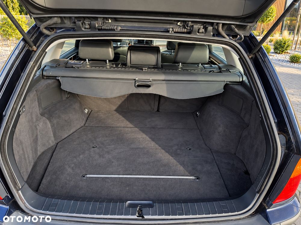 BMW Seria 3 - 13