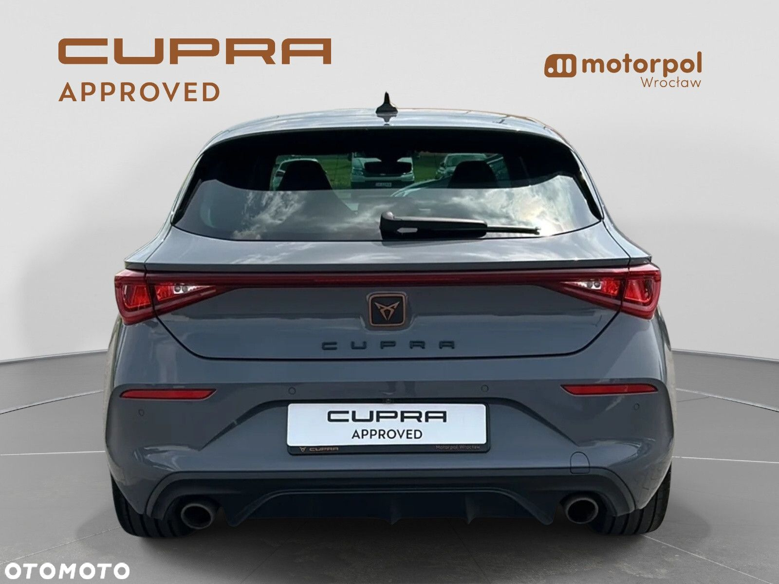 Cupra Leon 2.0 TSI DSG - 11