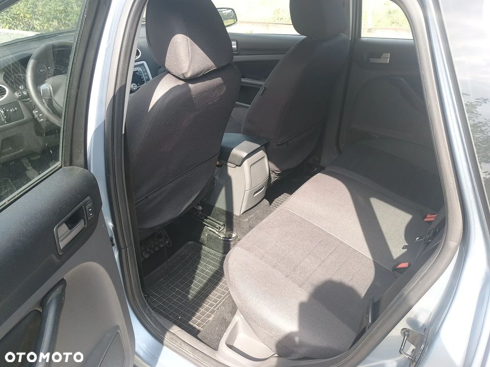 Ford Focus 1.6 Ti-VCT Trend - 7