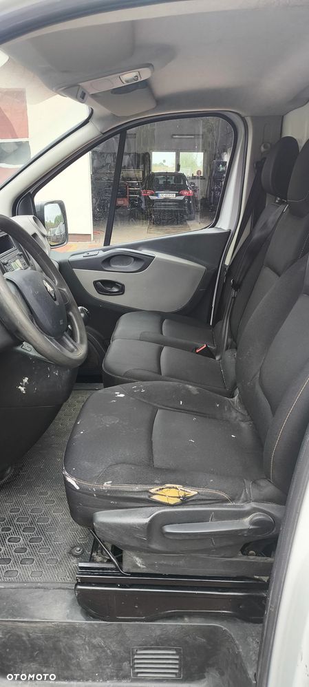 Renault Trafic - 11