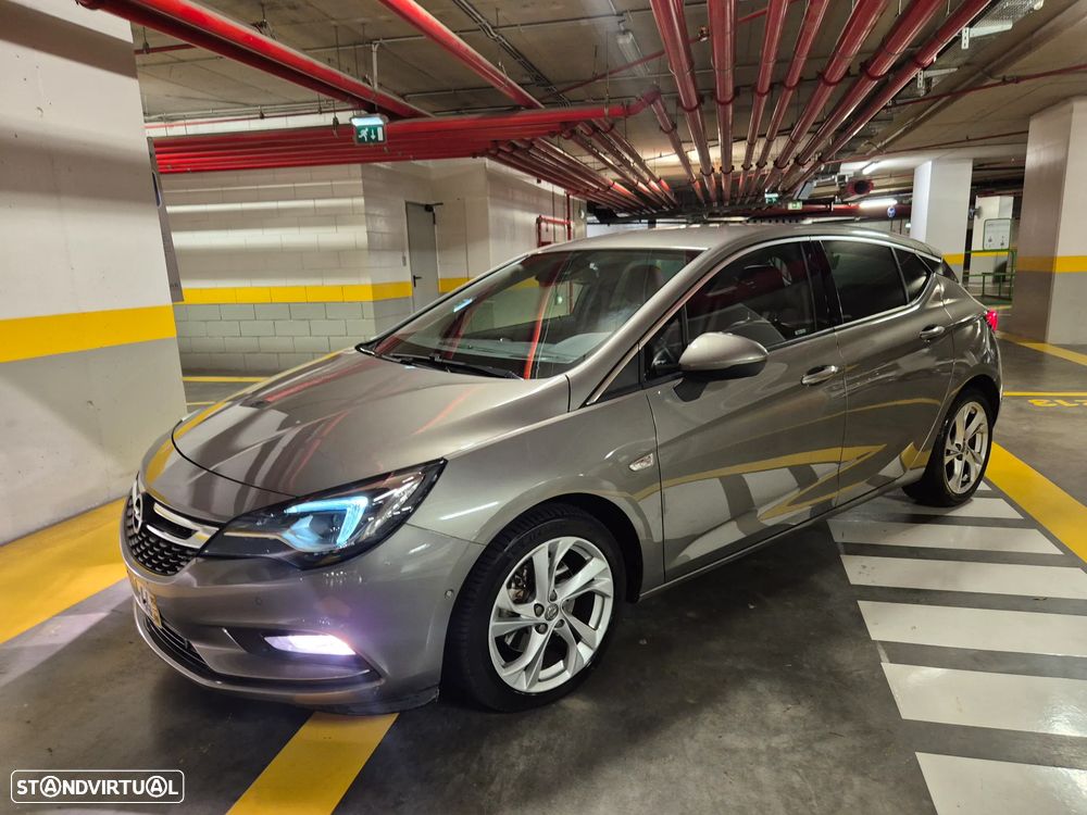 Opel Astra 1.6 CDTI Innovation S/S - 1