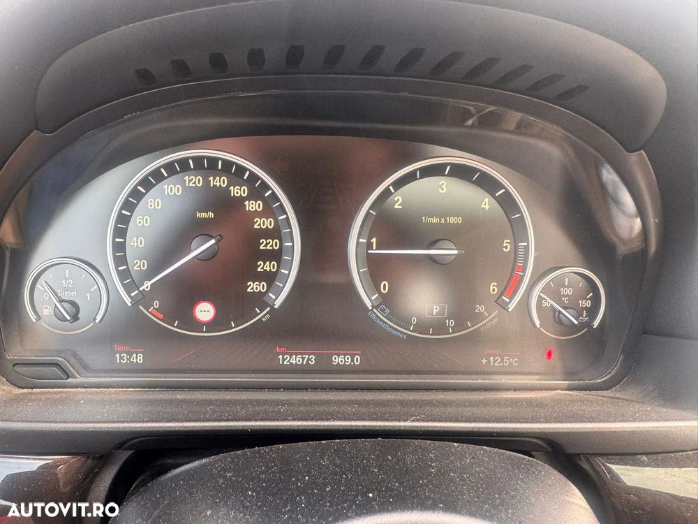 BMW Seria 5 525d Aut. - 7