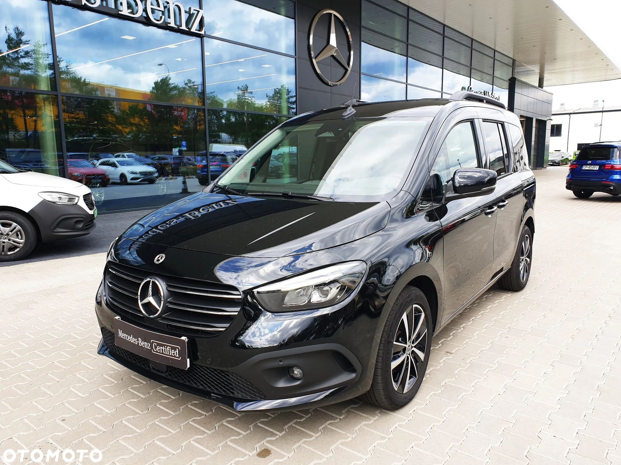 Mercedes-Benz Klasa T 180 d Progressive - 1