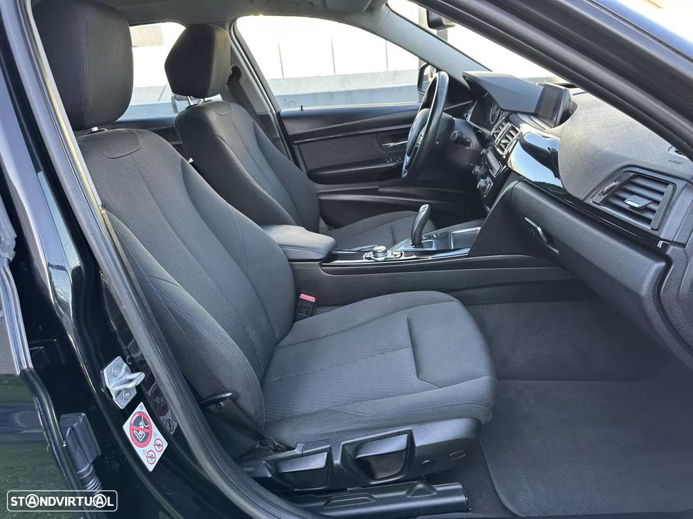 BMW 320 d Line Sport Auto - 59