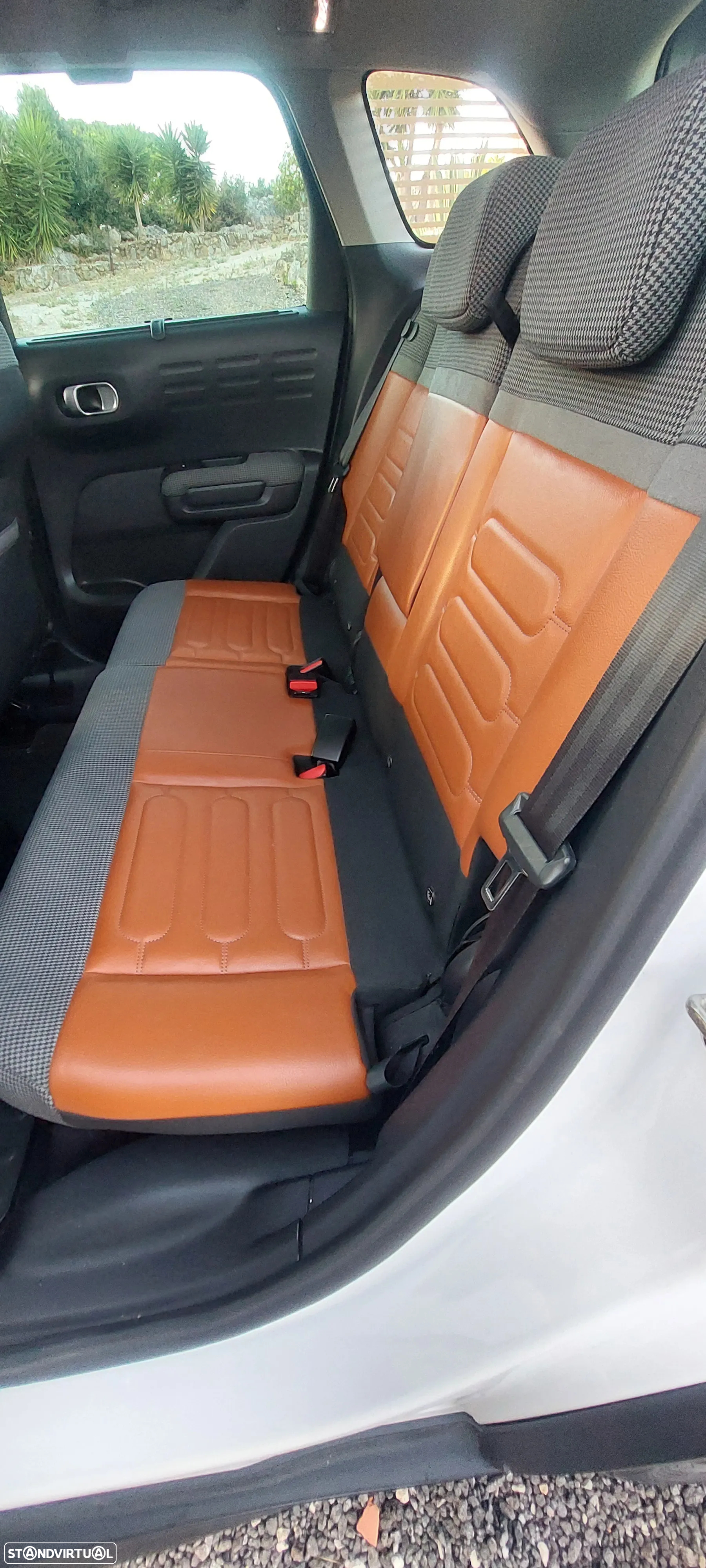Citroën C3 Aircross 1.2 PureTech Shine - 8