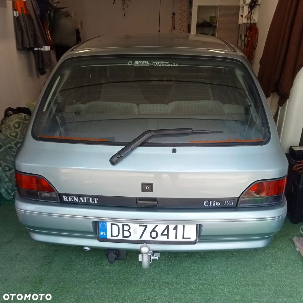Renault Clio - 20