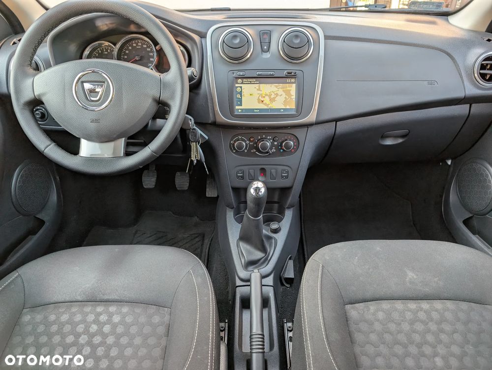 Dacia Sandero 1.2 16V Laureate - 7