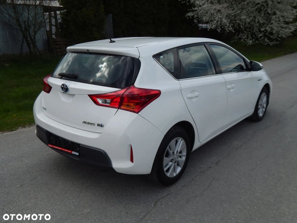 Toyota Auris - 9