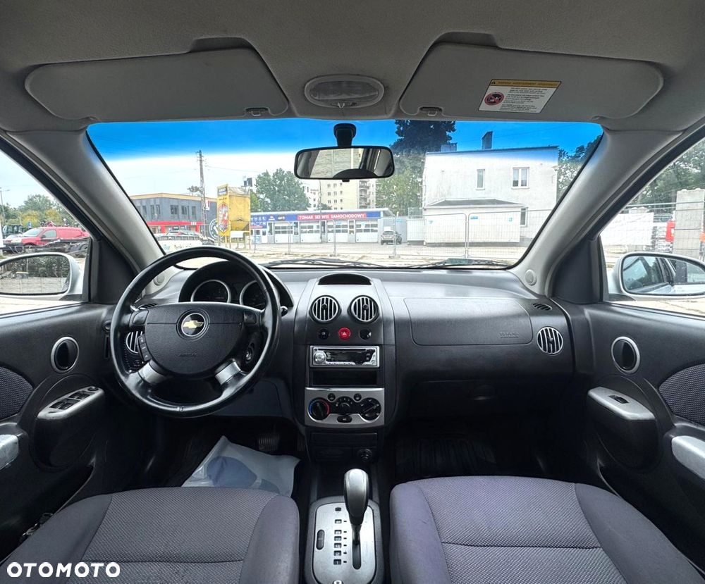 Chevrolet Kalos - 17