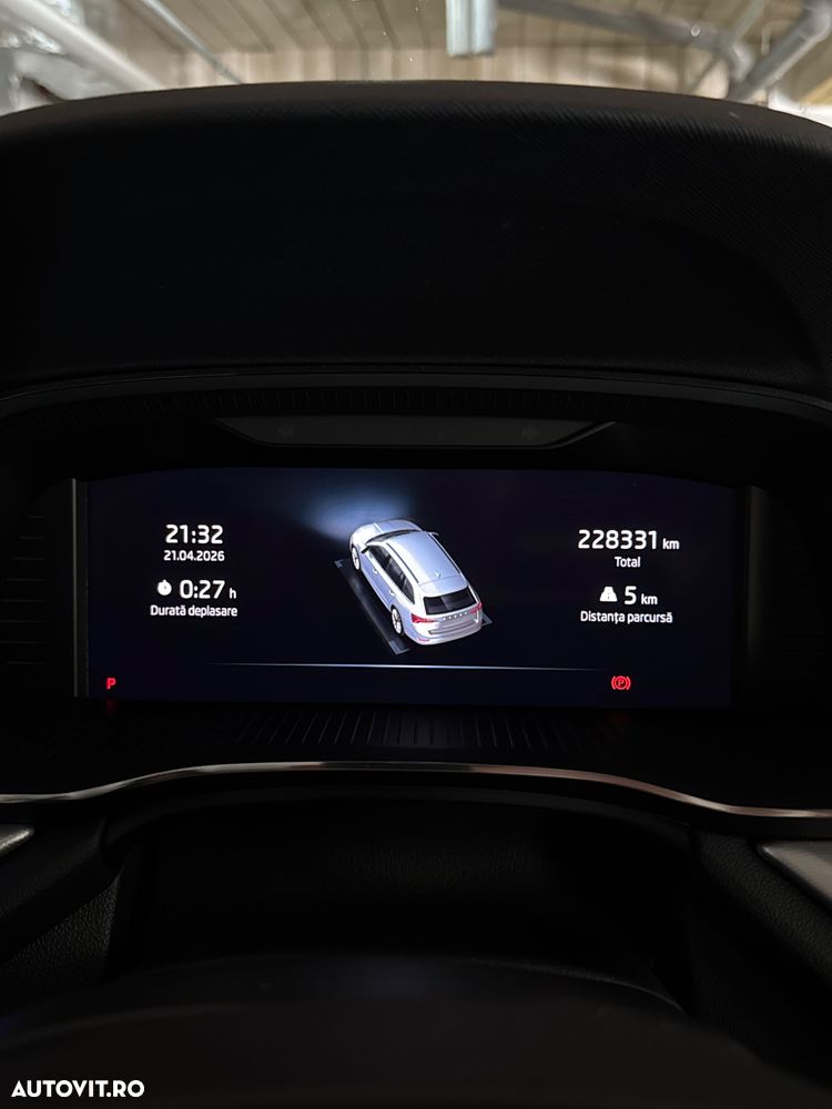 Skoda Octavia 2.0 TDI 4X4 DSG Ambition - 27