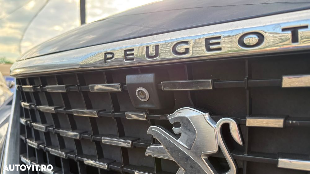 Peugeot 5008 - 31