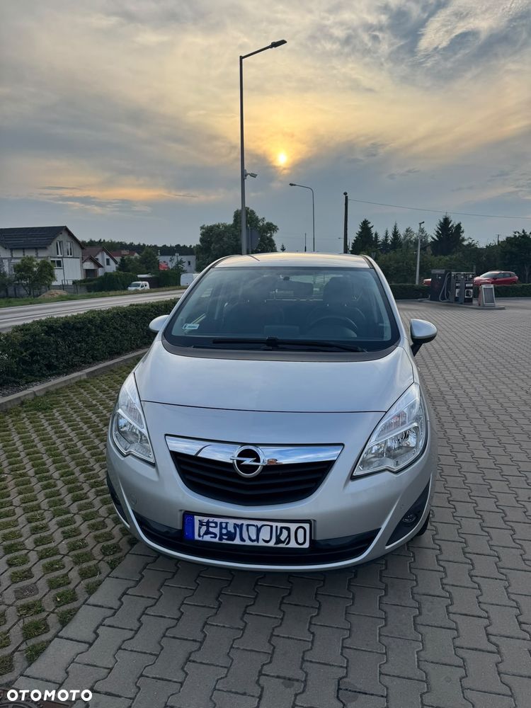 Opel Meriva 1.7 CDTI Cosmo - 1
