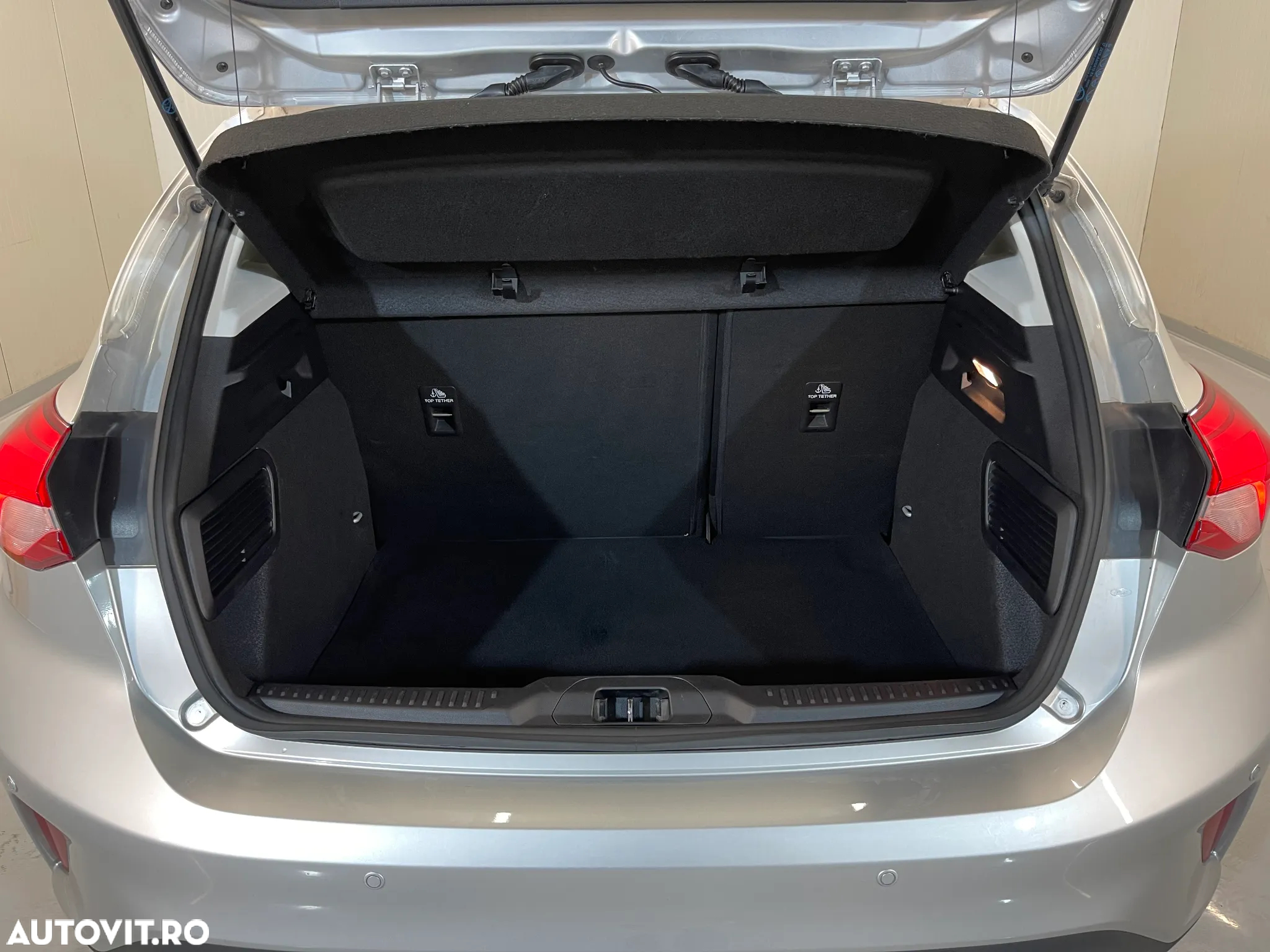 Ford Focus 1.0 EcoBoost Trend Edition - 11