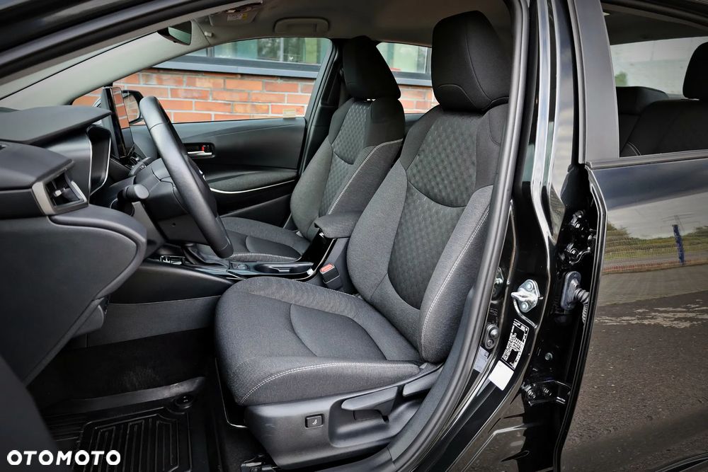 Toyota Corolla 1.8 Hybrid Comfort - 21
