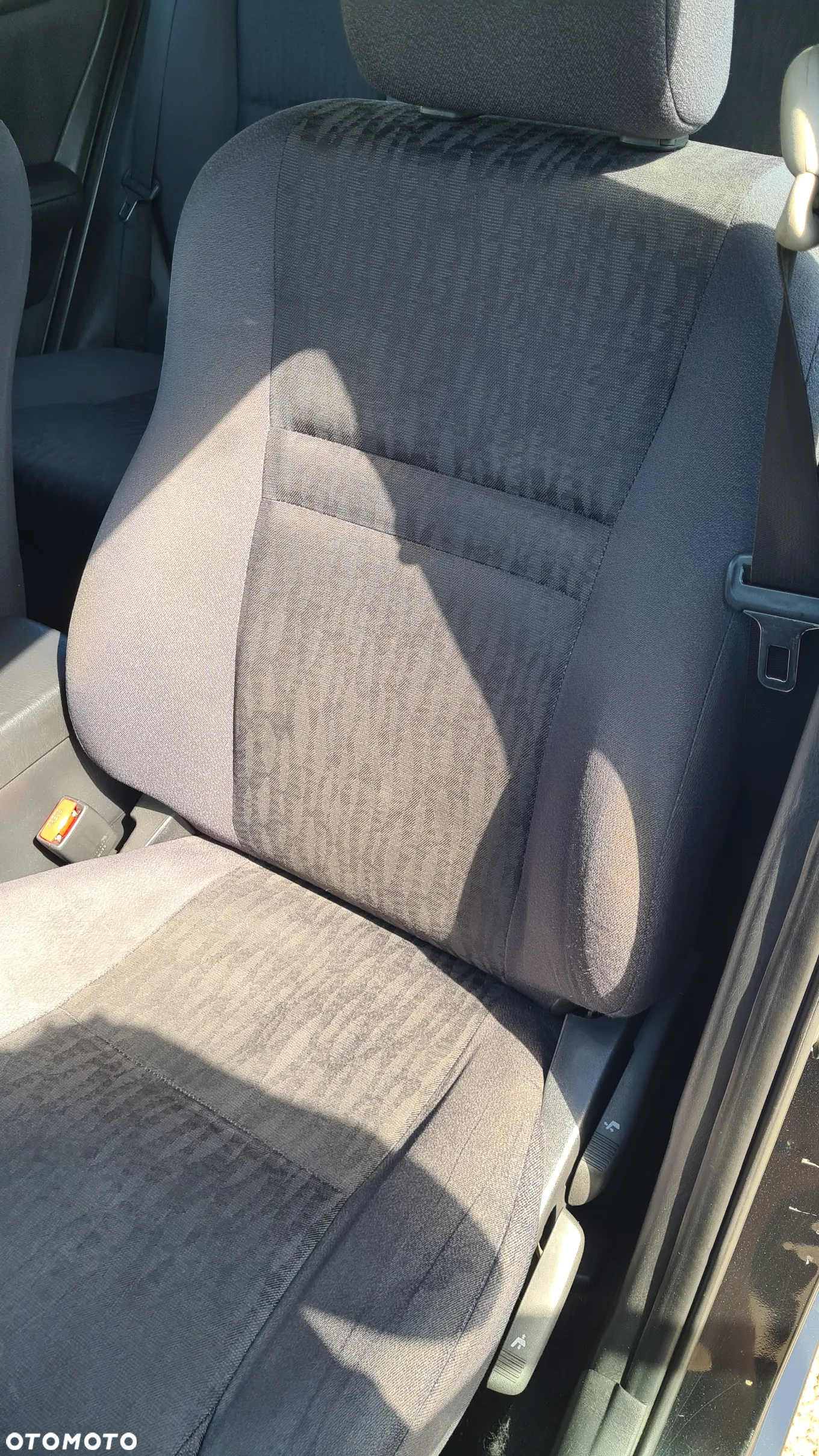 Toyota Corolla 1.4 VVT-i Base - 12