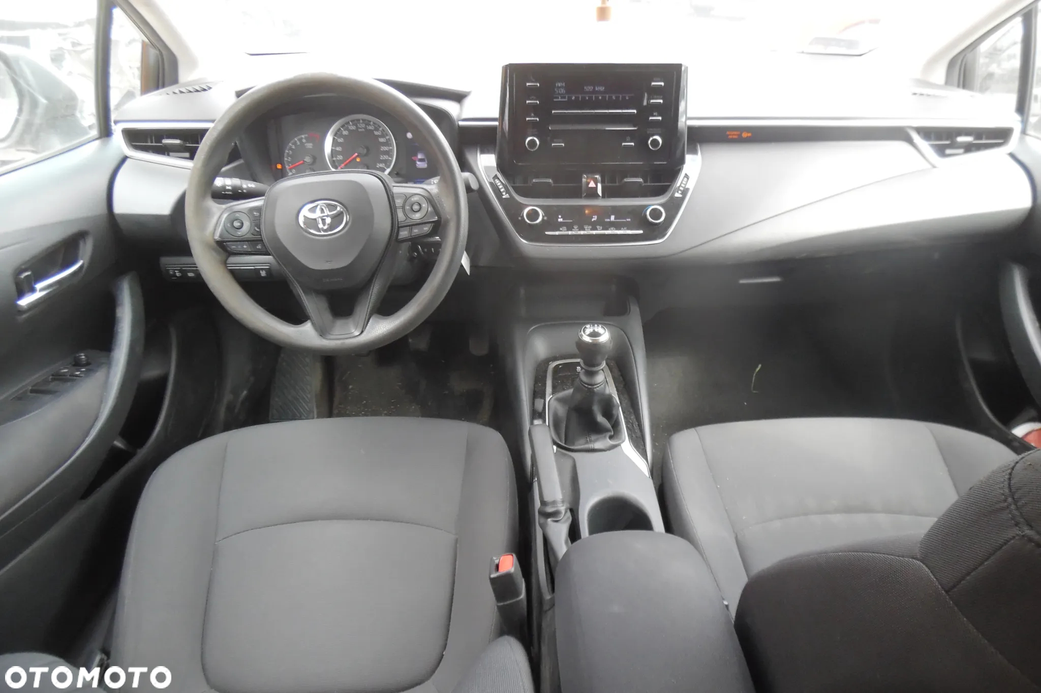 Toyota Corolla 1.6 Comfort - 6