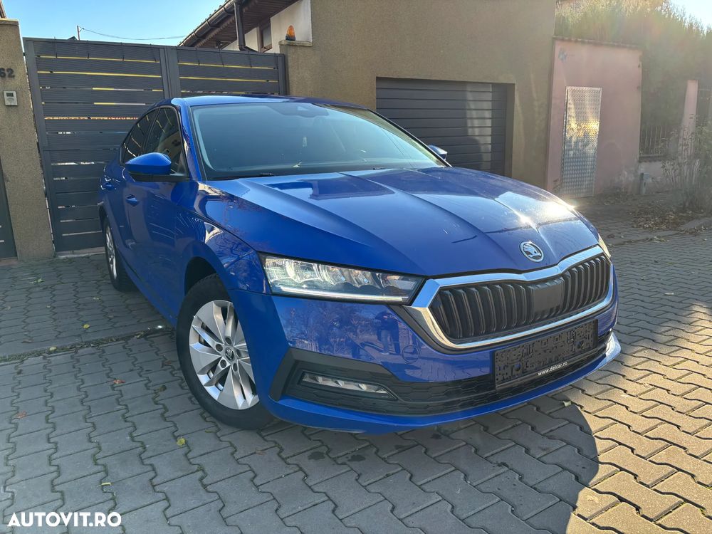 Skoda Octavia 2.0 TDI DSG Ambition - 2