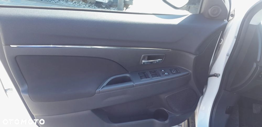 Mitsubishi ASX 1.6 Invite - 6