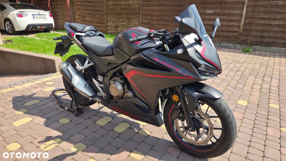 Honda CBR - 3