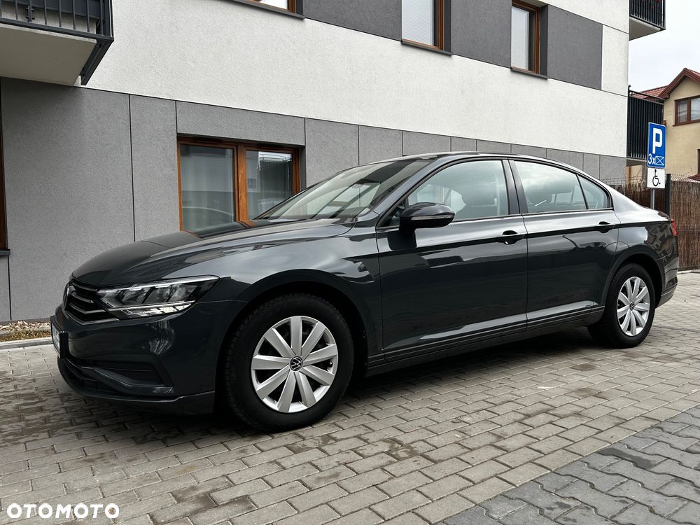 Volkswagen Passat - 5