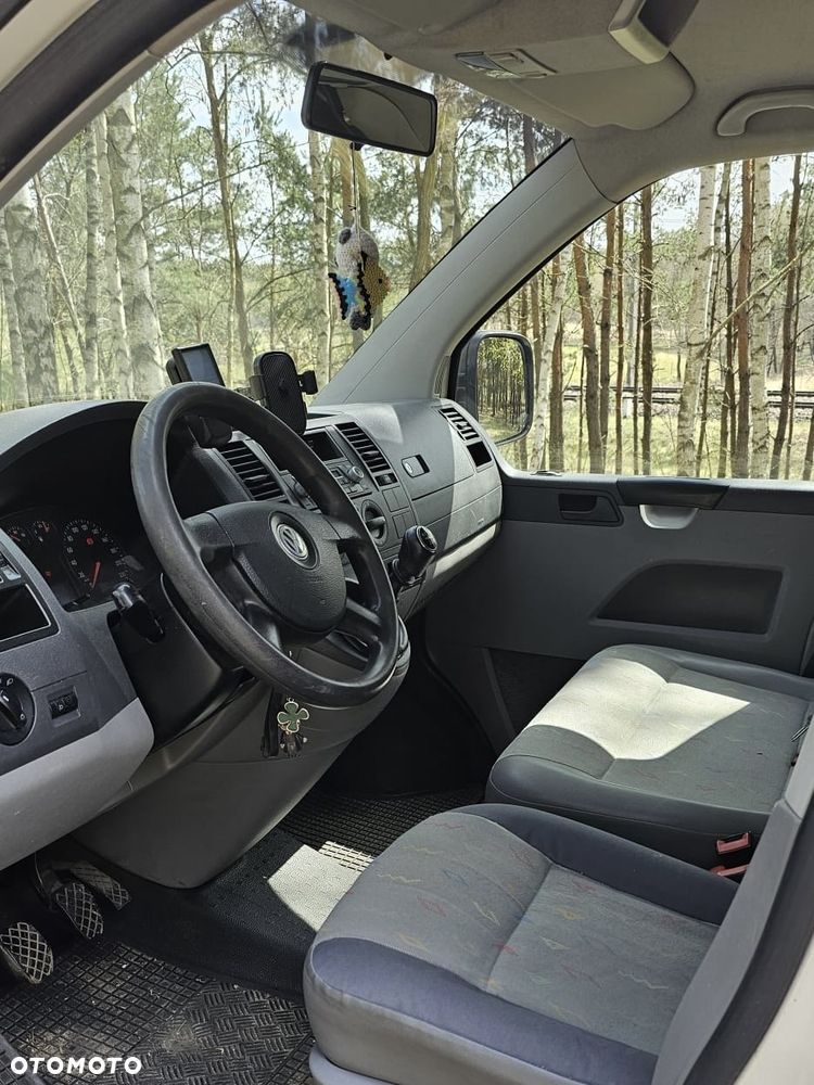 Volkswagen Transporter - 4