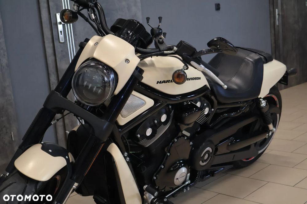 Harley-Davidson V-Rod Night Rod - 24