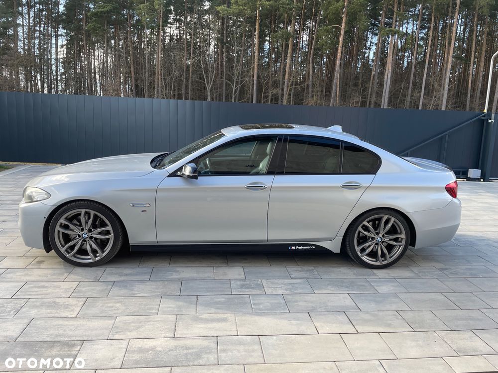 BMW Seria 5 M550d xDrive - 7