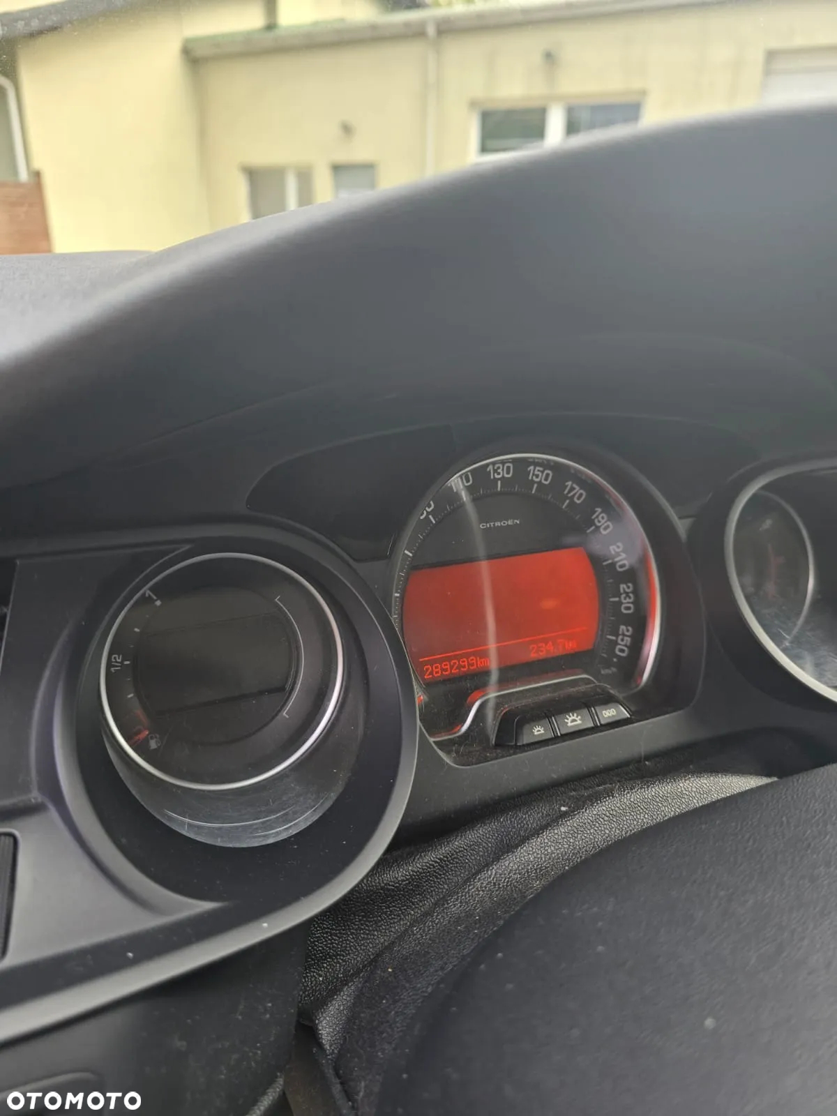 Citroën C5 2.0 16V Confort - 12