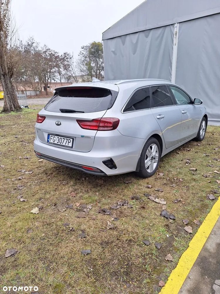 Kia Ceed 1.6 CRDi SCR M - 20