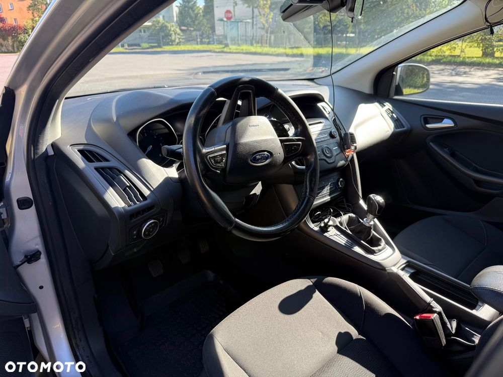 Ford Focus 1.6 TDCi Trend - 17