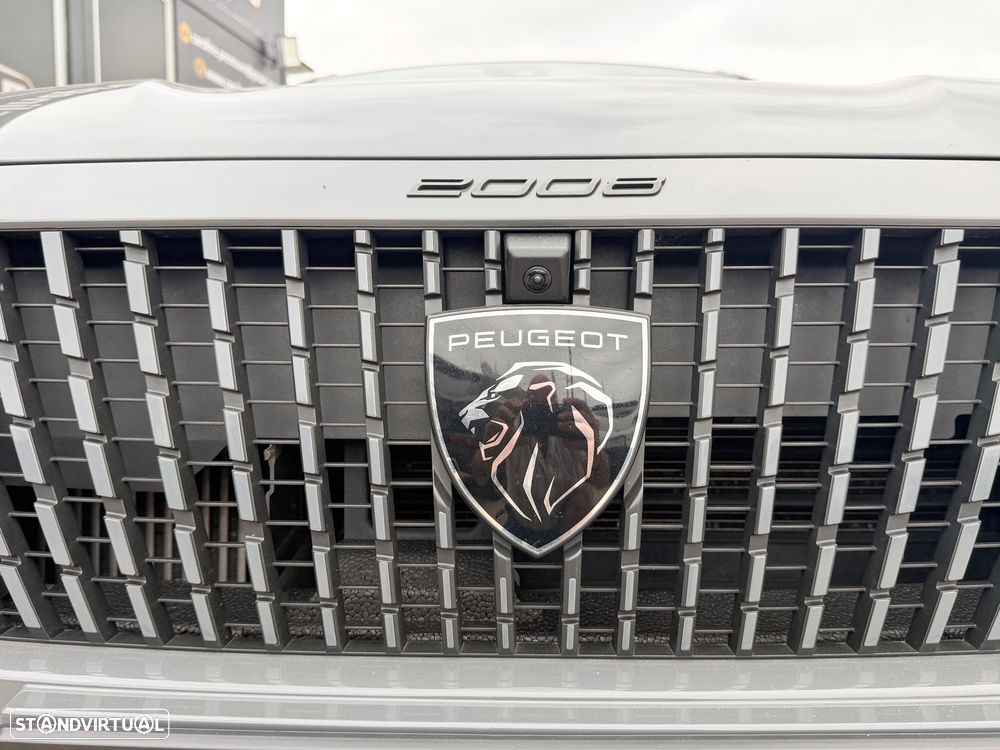 Peugeot 2008 1.2 PureTech Allure Pack - 4