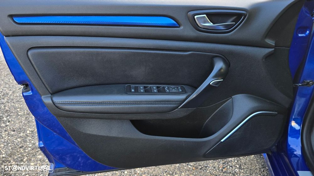 Renault Mégane Sport Tourer - 7