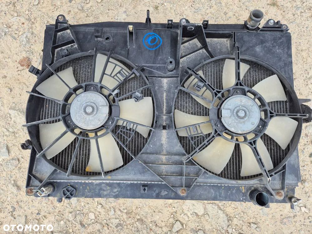 PREVIA II DRZWI BŁOTNIK KLAPA ZDERZAK SZYBA FOTEL CHŁODNICA WODY WZMOCNIENIE WENTYLATOR CHŁODNICY - 15