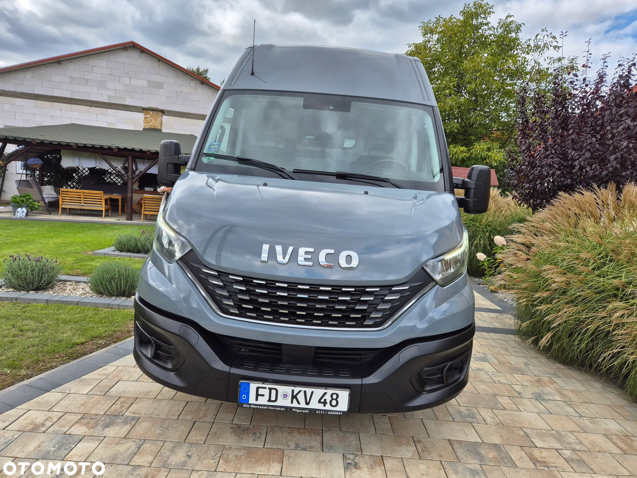 Iveco DAILY 40C21 210KM L3H2 KLIMA BLIZNIAK TEMPOMAT BLOKADA MOSTU NAVI - 2