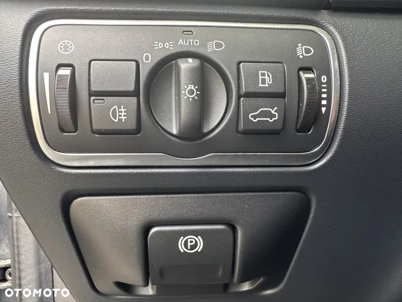 Volvo S60 D4 Drive-E Momentum - 11