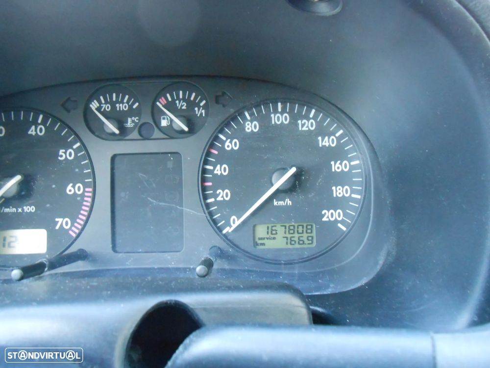 VW Polo 1.0 Fox - 13