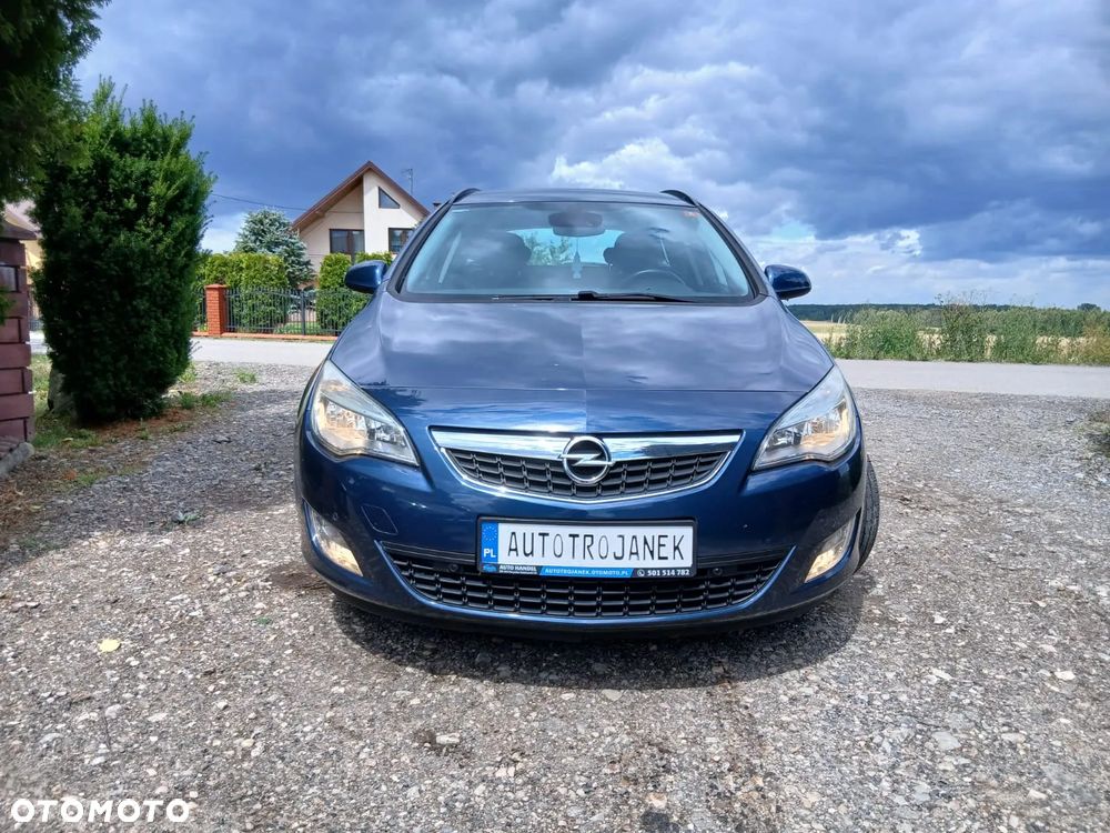 Opel Astra 1.4 Turbo Design Edition - 8