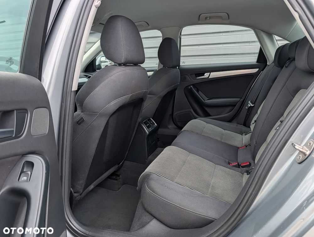 Audi A4 Limousine 2.0 TDI DPF Ambition - 14