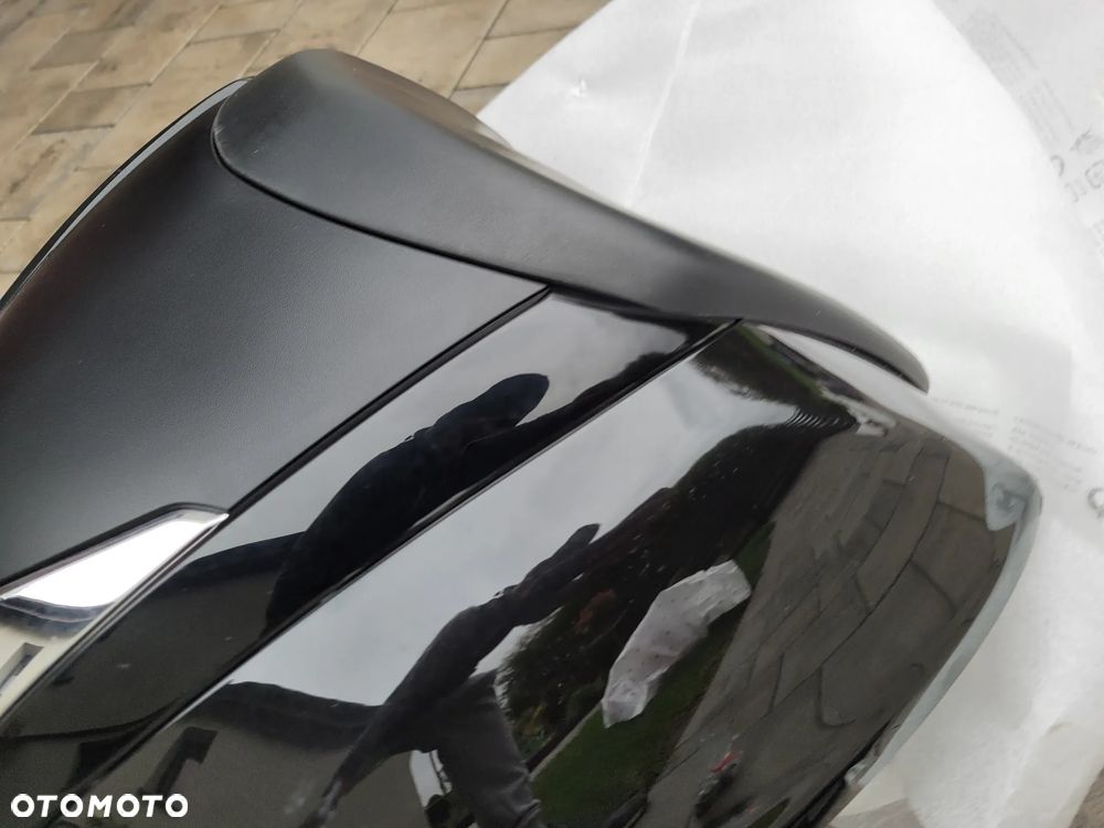 Kufer centralny Honda SH 125 300 - 20