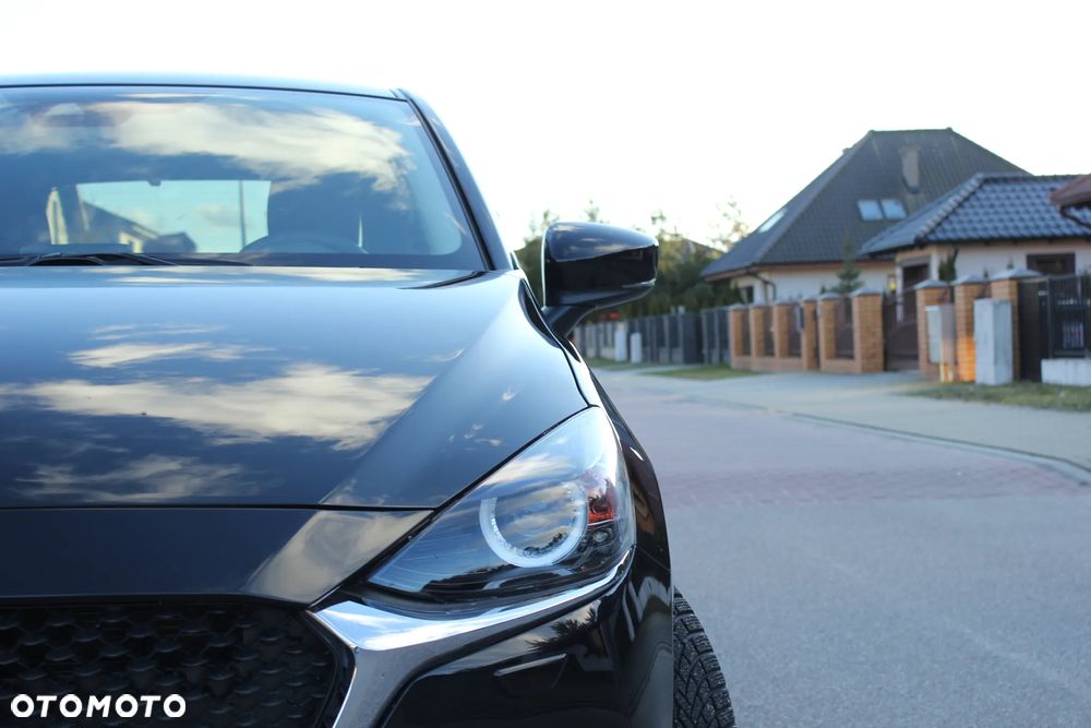 Mazda 2 - 8