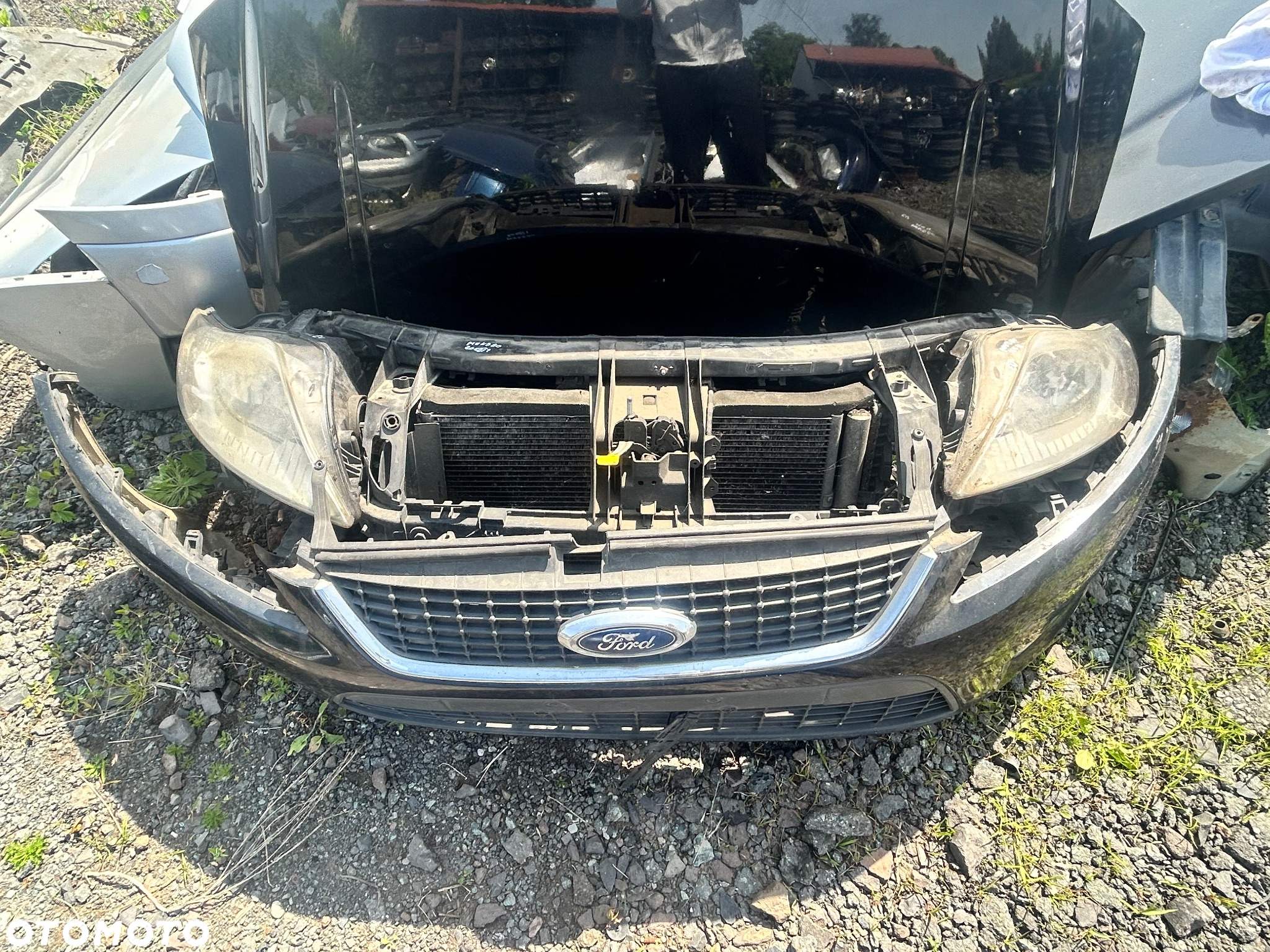 Ford Mondeo Mk4 przód kompletny kolor G6 - 3