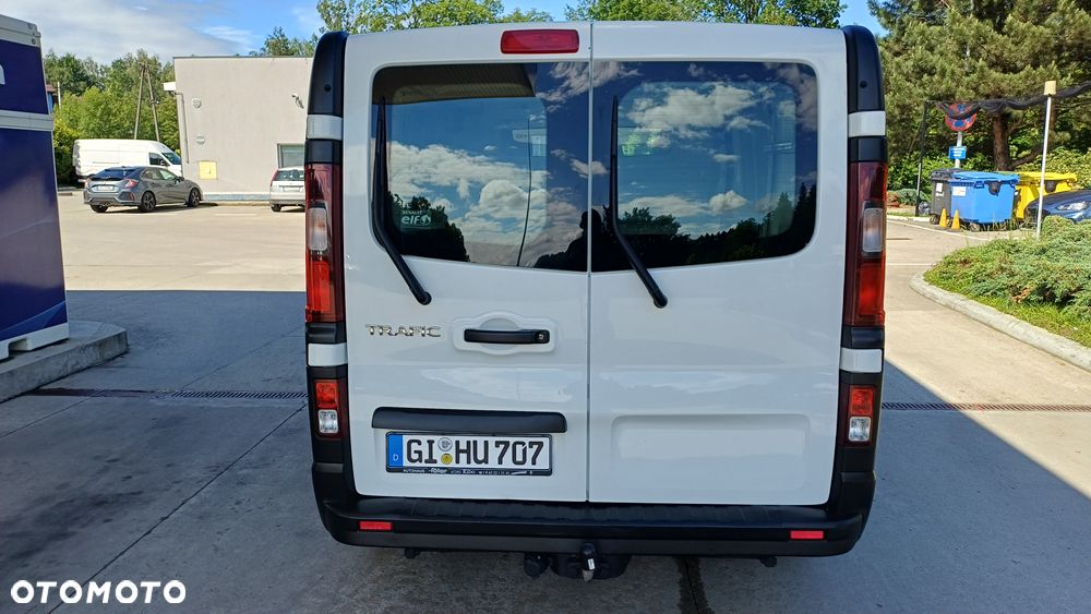 Renault Trafic - 8