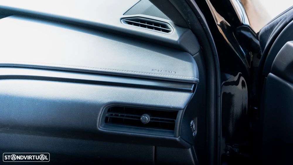 Lexus UX 250h Business - 14