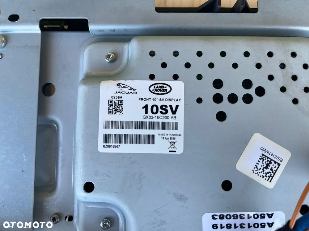 Ekran wyświetlacz multimedia GX63-19C299 Jaguar XE X760 - 3