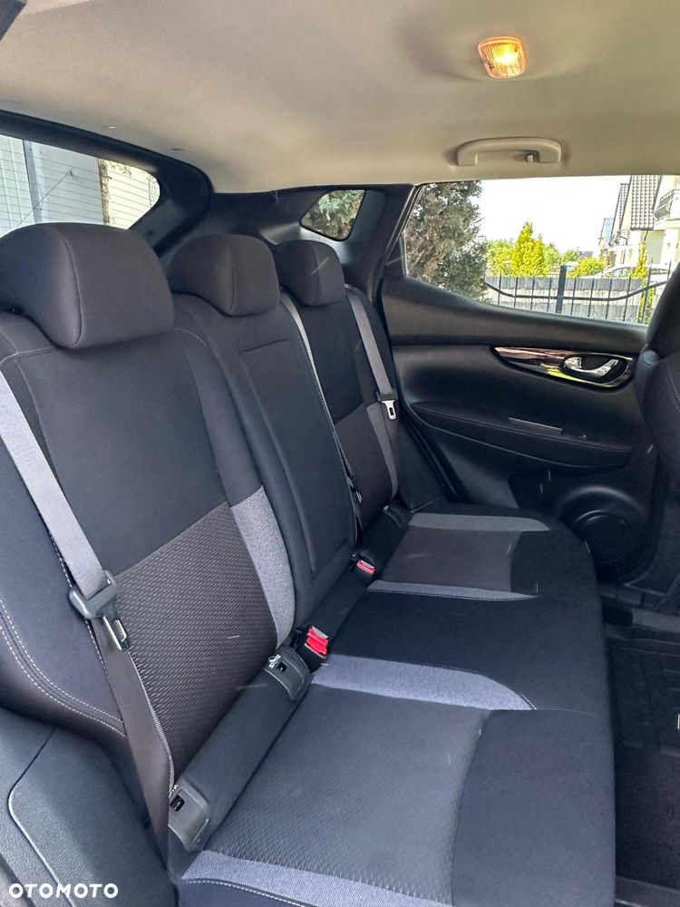 Nissan Qashqai 1.3 DIG-T DCT TEKNA - 34